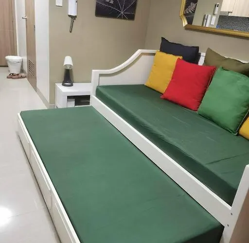 Jovis Place Staycation Near Moa Apartamento *